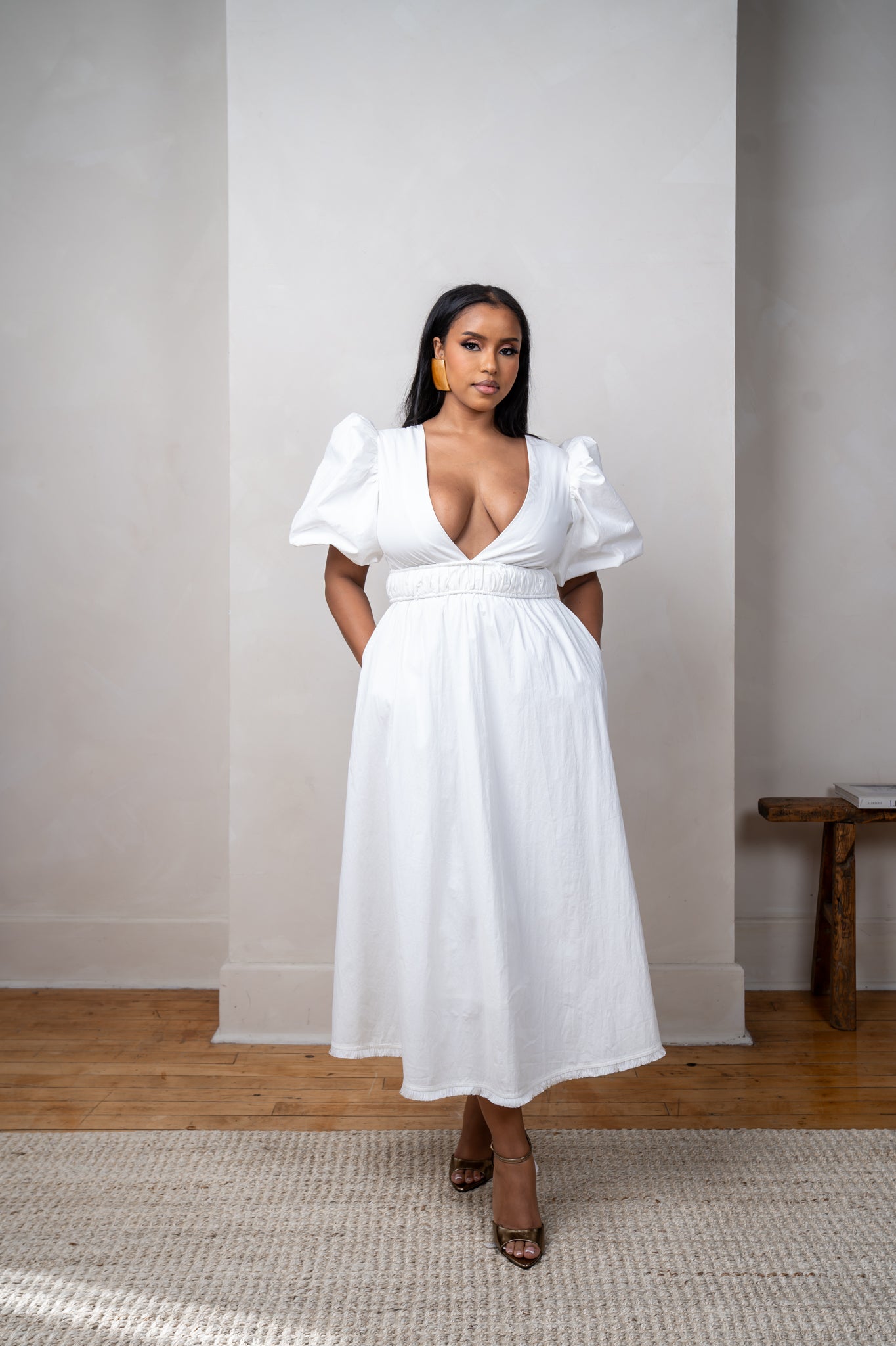 PUFF SLEEVE MIDI DRESS