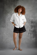 BOXY SHORT-SLEEVED LINEN SHIRT